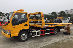 平度哪里有拖车服务