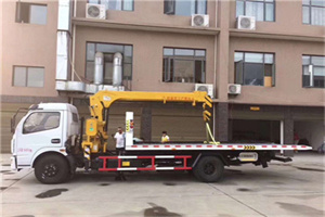 平度附近汽车轮胎更换